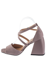 104-579/758-22/8 Босоножки