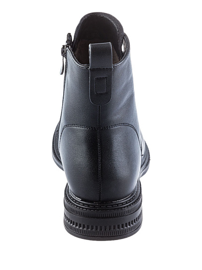 805961-6 Ботинки